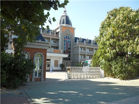 唐钢疗养院（2进2出）